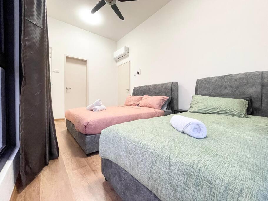 Quartz Near To Jonker Walk With Infinity Pool Cozy 3B2B Lejlighed Malacca Eksteriør billede
