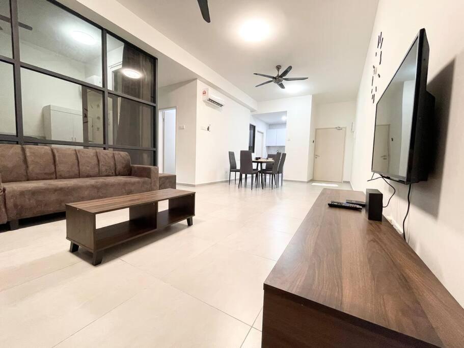 Quartz Near To Jonker Walk With Infinity Pool Cozy 3B2B Lejlighed Malacca Eksteriør billede