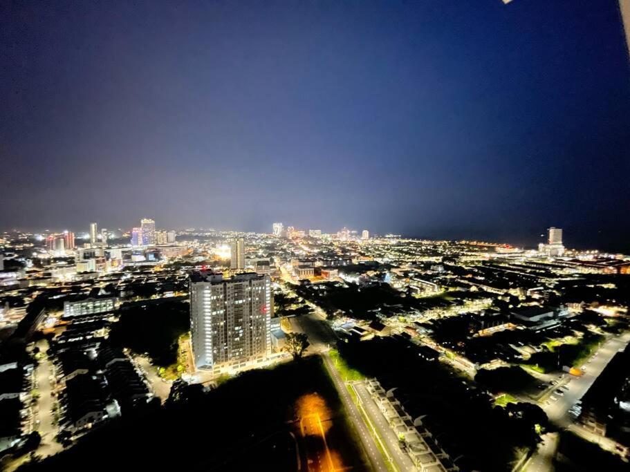 Quartz Near To Jonker Walk With Infinity Pool Cozy 3B2B Lejlighed Malacca Eksteriør billede