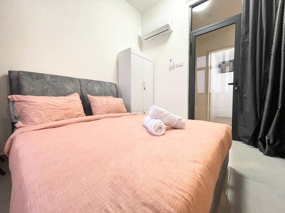 Quartz Near To Jonker Walk With Infinity Pool Cozy 3B2B Lejlighed Malacca Eksteriør billede