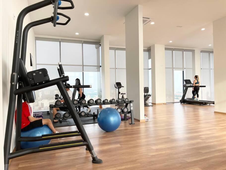 Quartz Near To Jonker Walk With Infinity Pool Cozy 3B2B Lejlighed Malacca Eksteriør billede