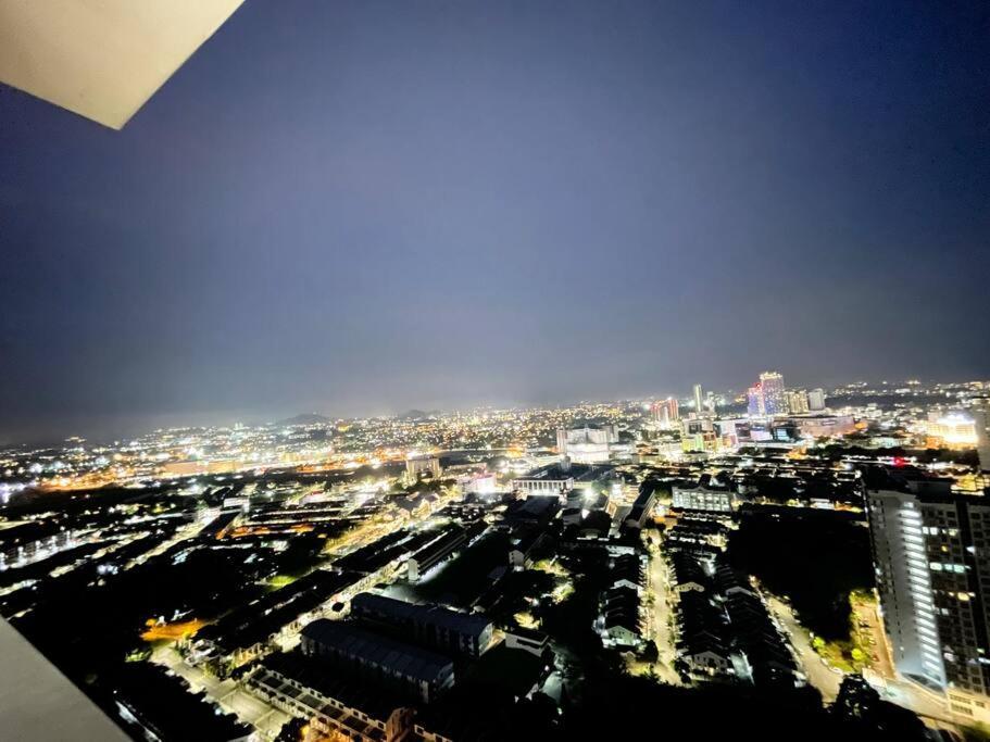 Quartz Near To Jonker Walk With Infinity Pool Cozy 3B2B Lejlighed Malacca Eksteriør billede
